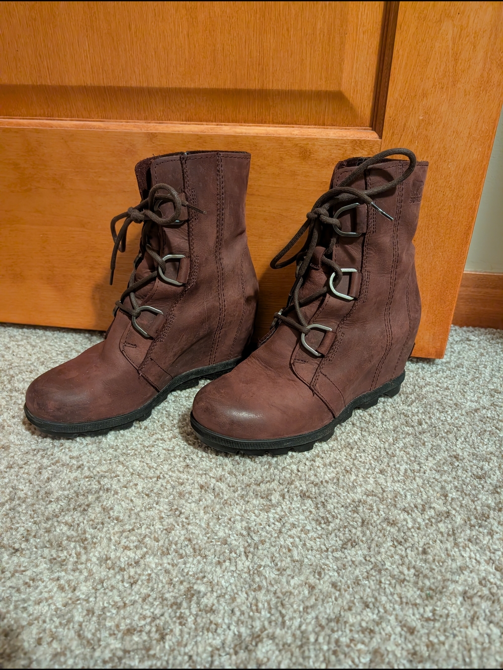 Sorel Maroon Lace-Up Wedge Ankle Boots